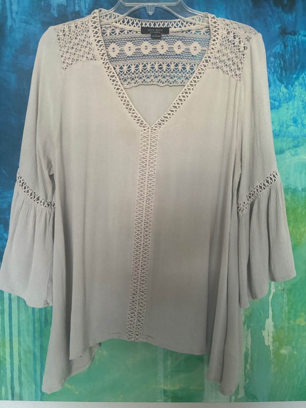 Crochet-Trim V-Neck Tunic Top in Light Gray